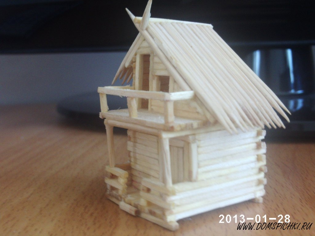 Деревянный домик для кукол из фанеры большой